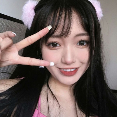 可爱呆萌美女微信头像