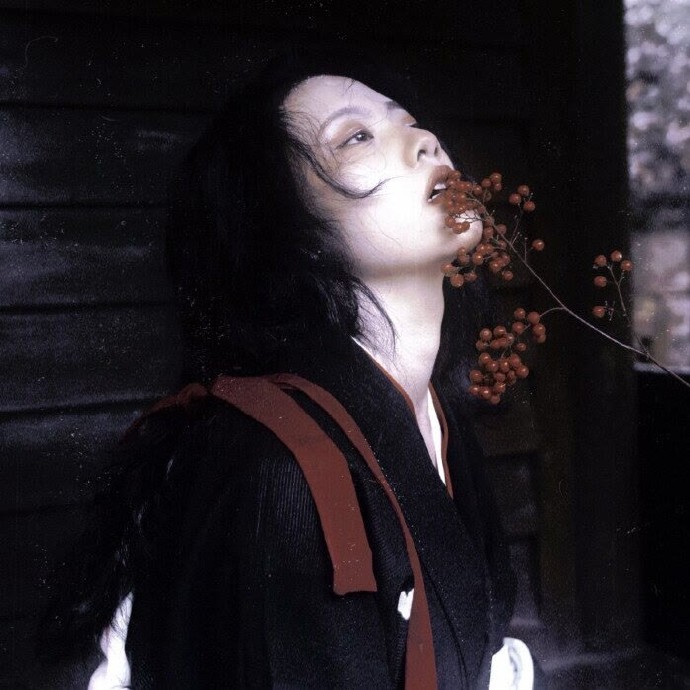 让人心动的一组女生微信头像