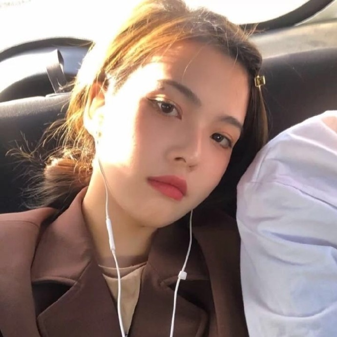 时尚文艺高颜值的闺蜜微信头像