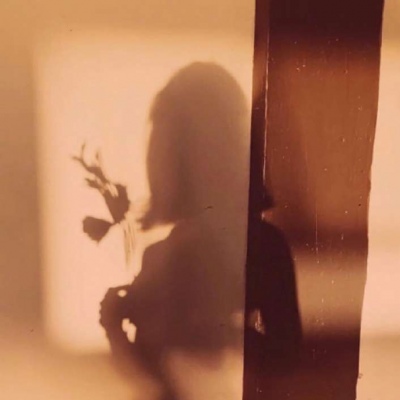 小众不明显的真人情侣微信头像