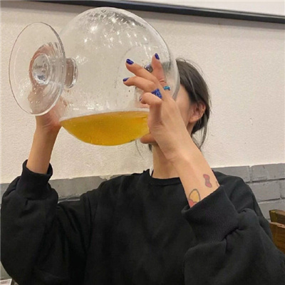 热爱生活的女头