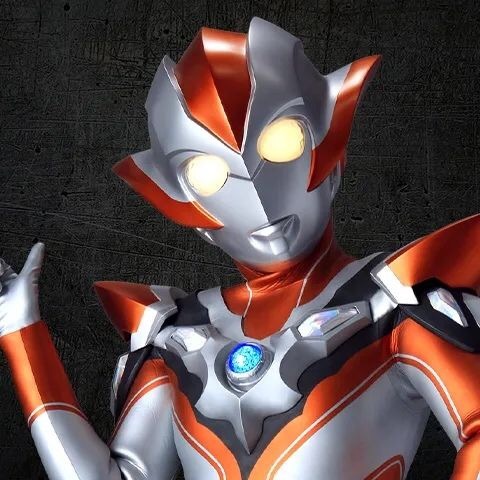 酷酷的奥特曼微信头像