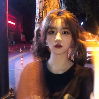 很清纯很好看的女孩子微信头像
