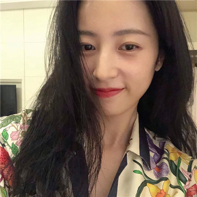 孩周雨彤气质头像