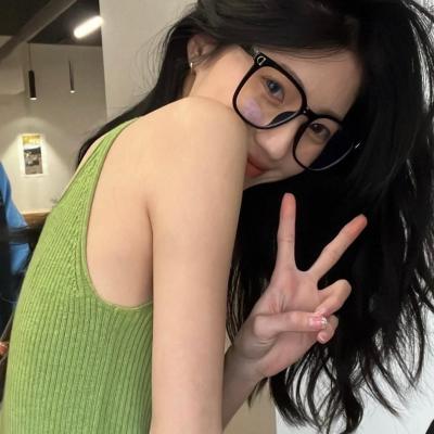 仙气又很可爱的女生头像