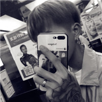 酷炫高冷男生微信头像