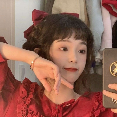 适合新年红色喜庆女生好看头像