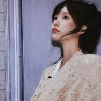 夏季清纯好看女生微信头像