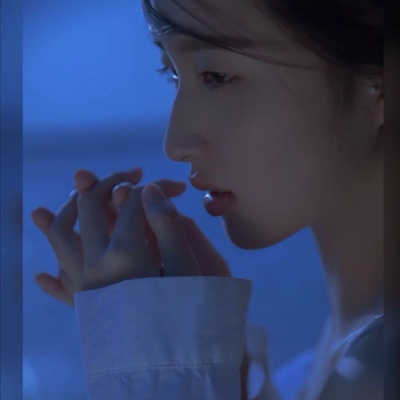 痛到心碎的难受的意境个性微信头像