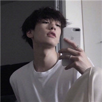 帅气超酷男生微信头像