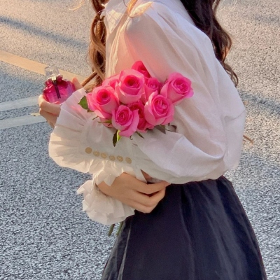 治愈的温婉风女生微信头像头像