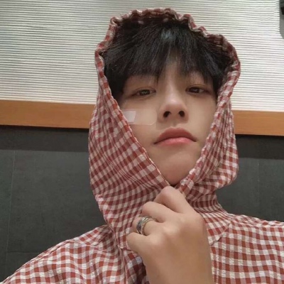 长相眉清目秀的男生微信头像