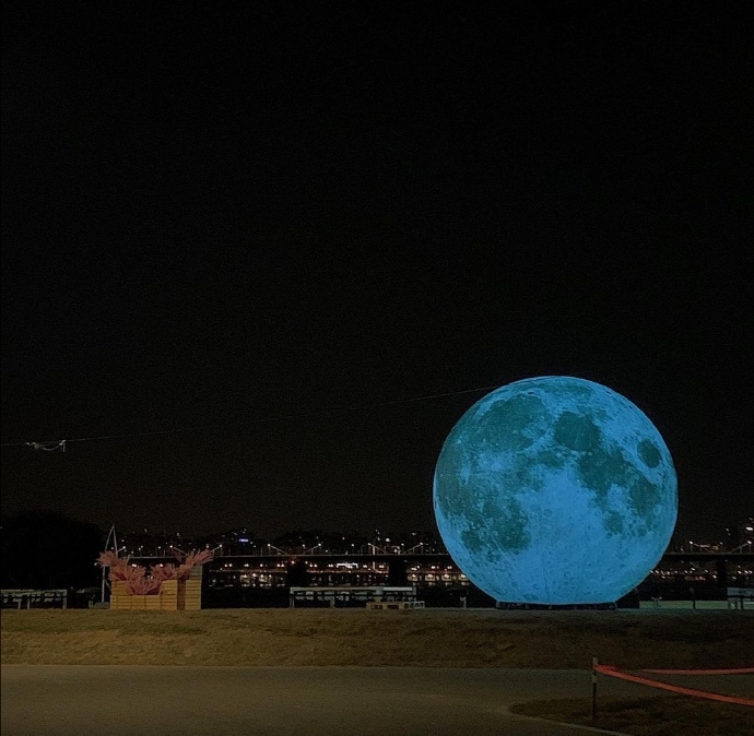 有意境有氛围的庆祝微信素材图片