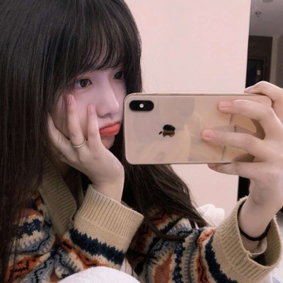 可爱呆萌美女微信头像