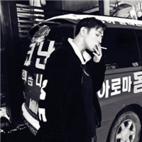 潮酷个性男生微信头像