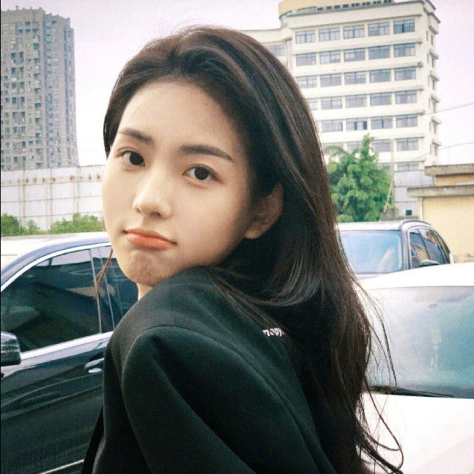 清纯好看的个性女生微信头像