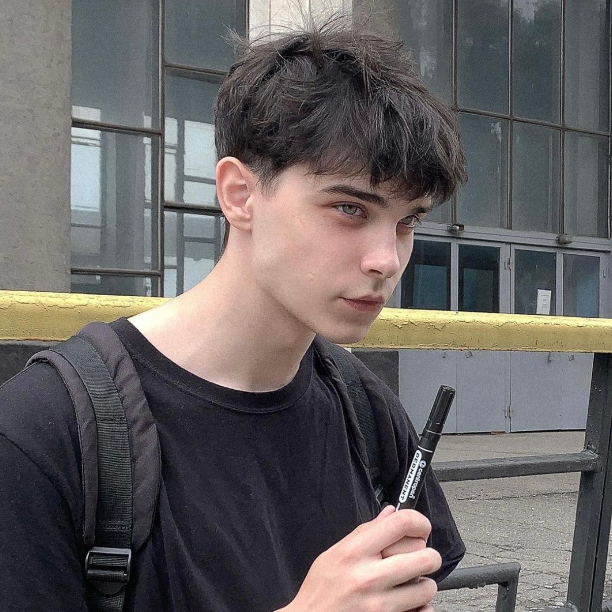 帅气Disposable微信头像