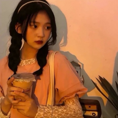 阳光可爱的女生微信头像