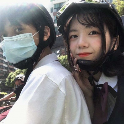 讨厌孤独讨厌落单情侣甜蜜微信头像