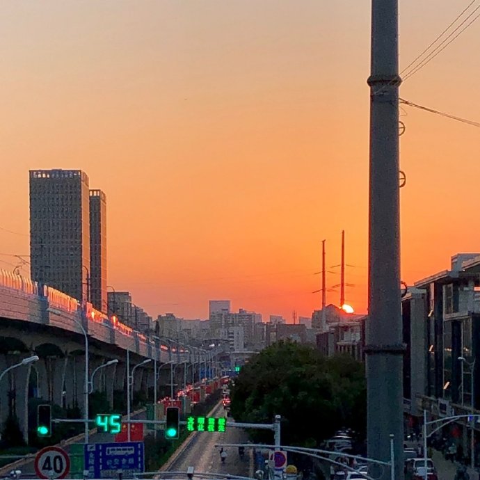 唯美风光简约的微信朋友圈背景图