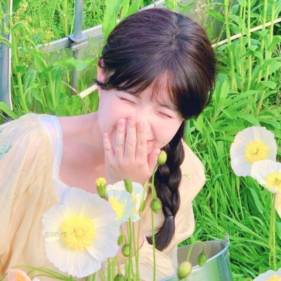 气质好看的四人闺蜜微信头像