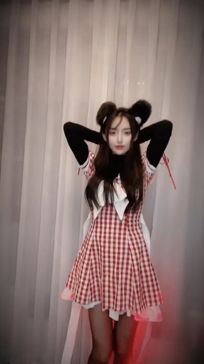 性感网红美女微信素材图片