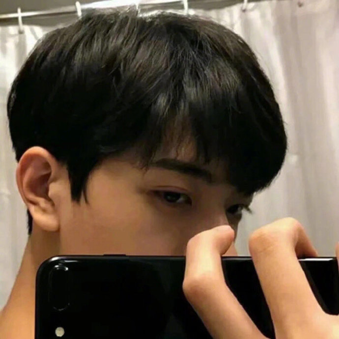 多样的男生微信头像