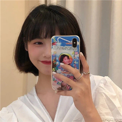 高颜值帅气短发女生微信头像