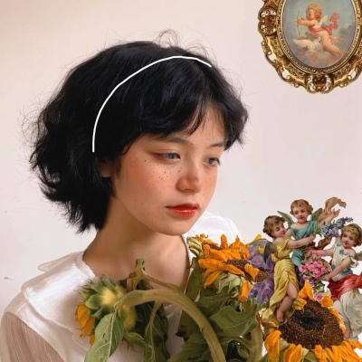 适合春季的唯美梦幻的女生头像