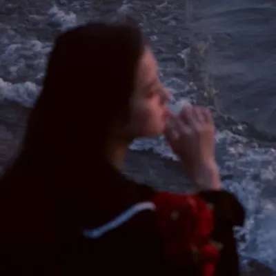 深色系让人抑郁伤感的微信头像