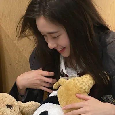 精致好看的女生头像