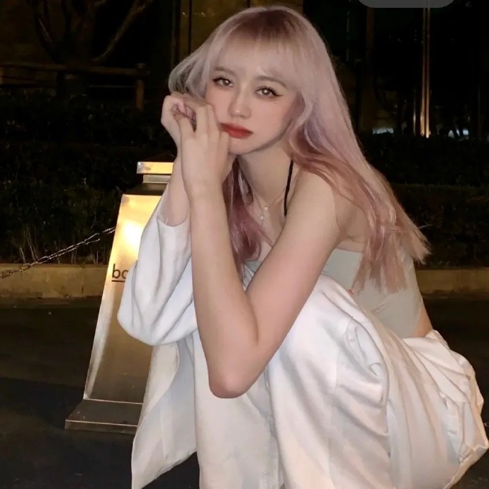 性感可爱女生微信头像