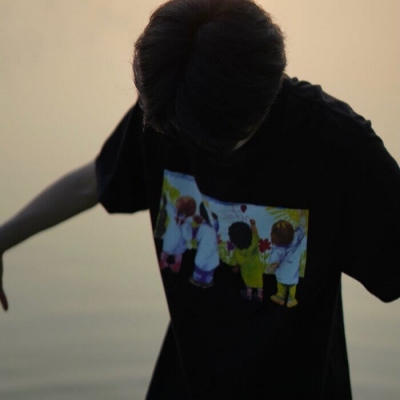 高颜值的个性男生微信头像