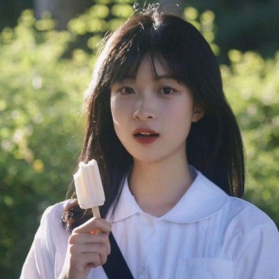 干净不俗气的清新可爱女生头像
