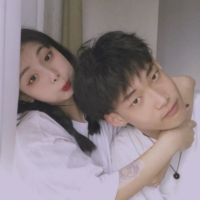 甜蜜双人情侣微信头像