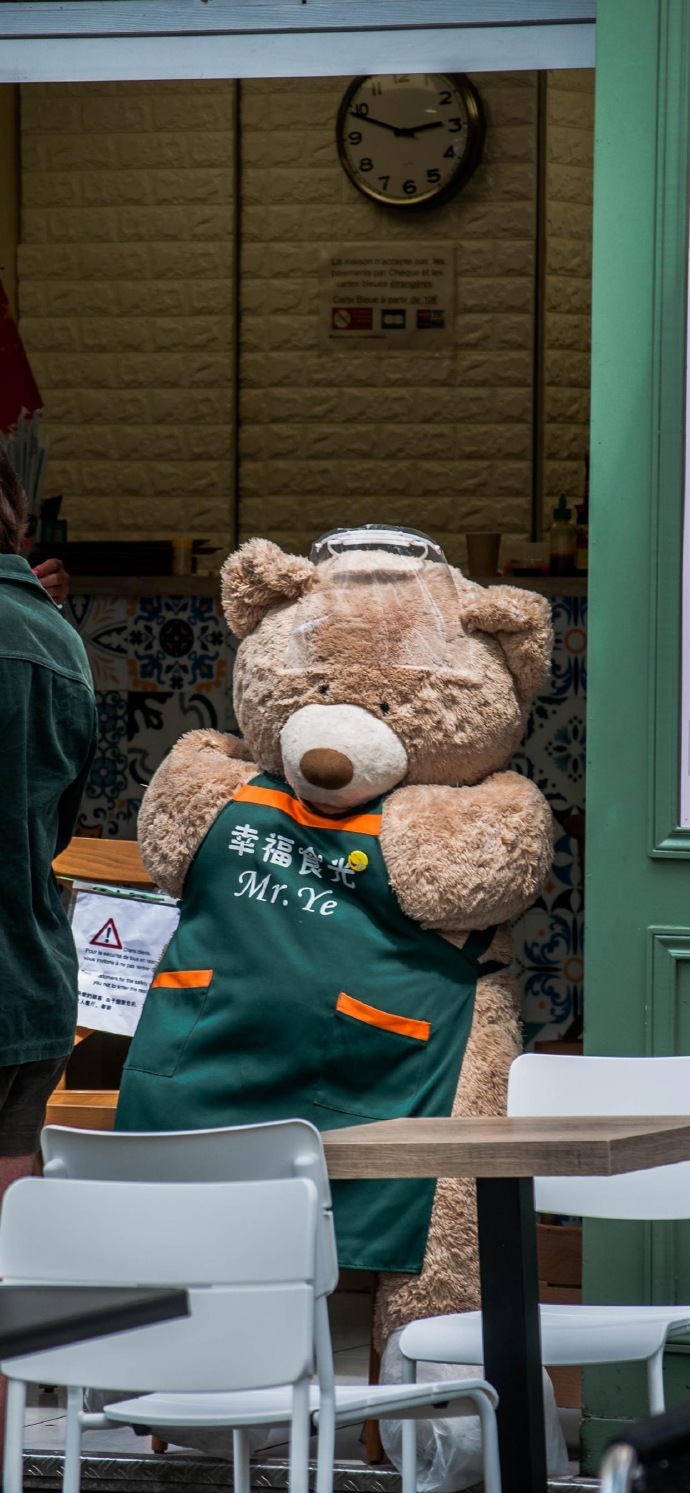 深色系伤感的微信背景图