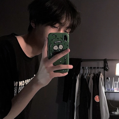 不露脸个性男生微信头像