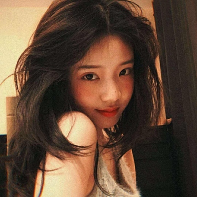 惊艳又精致的女生微信头像