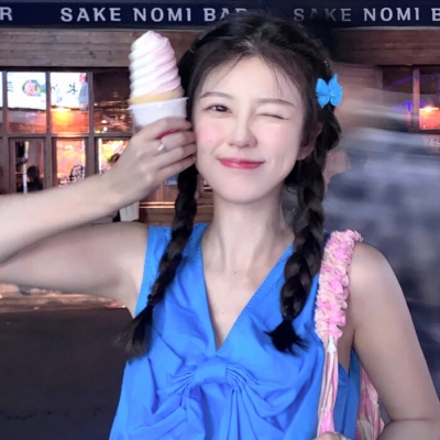 清纯萌系的可爱女生微信头像