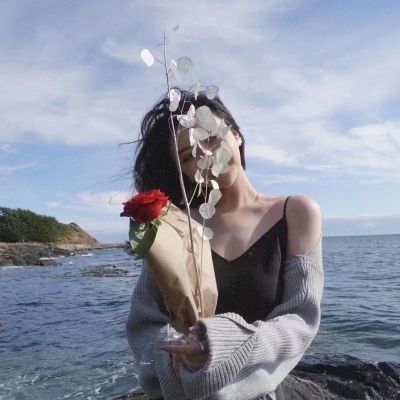 女生长发高清甜美头像