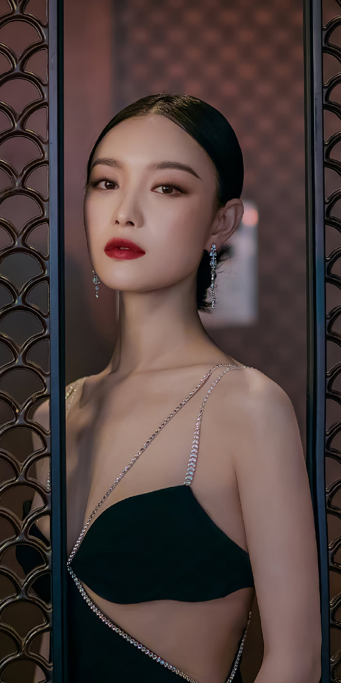 绝美的倪妮微信素材图片