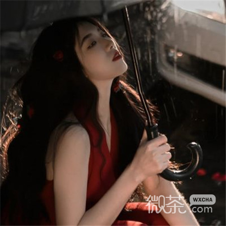 第一眼就吸引人的女生图片