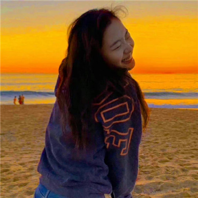 娇憨少女金高银头像