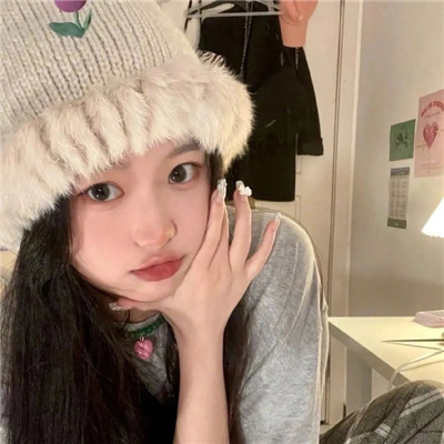 令人喜欢美少女的甜甜女头