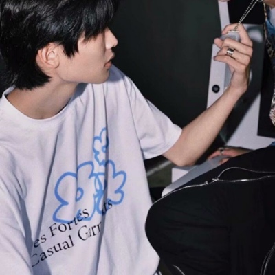 高清成熟的男生微信头像