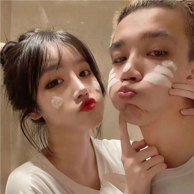 学院风情侣头像