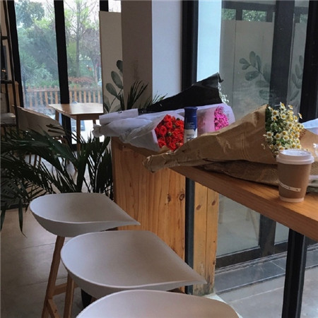 适合男生的高级有质感的微信朋友圈背景图