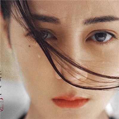 热门好看的个性情侣微信头像