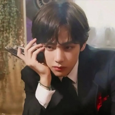 高颜值的精致男孩微信头像