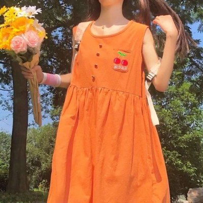 秋季橘子味的橙色系活力四射女生头像